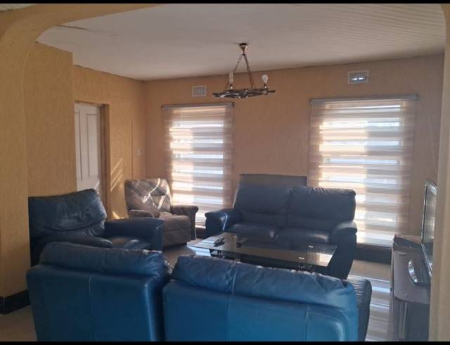 3 BEDROOM HOUSE FOR SALE IN TOKOZA